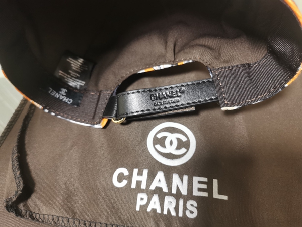 ブランド帽子角部分ディテール